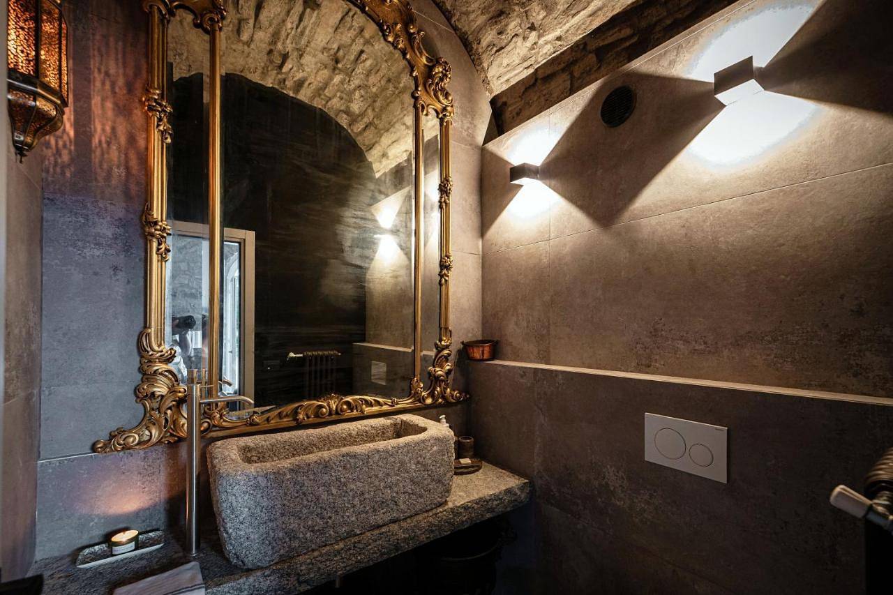 Villa La Solitaria - by Myhomeincomo in Blevio, Lago di Como