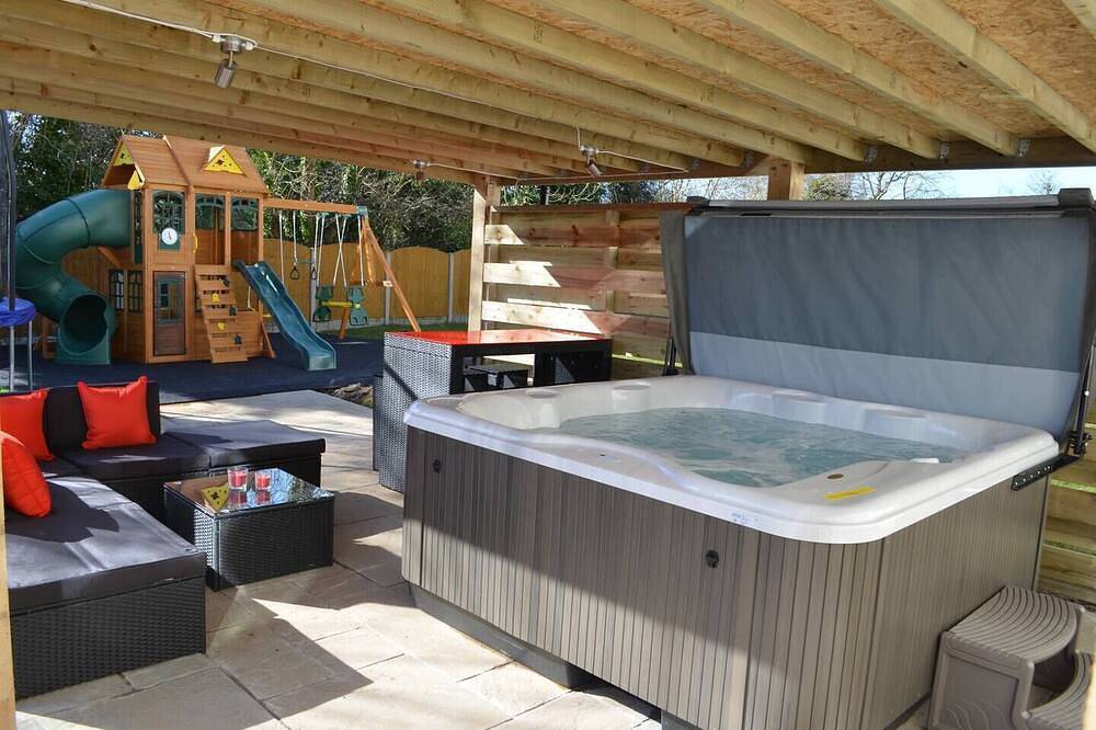Hyfryd Le, Reduced occupancy offer in Red Wharf Bay, Isle of Anglesey