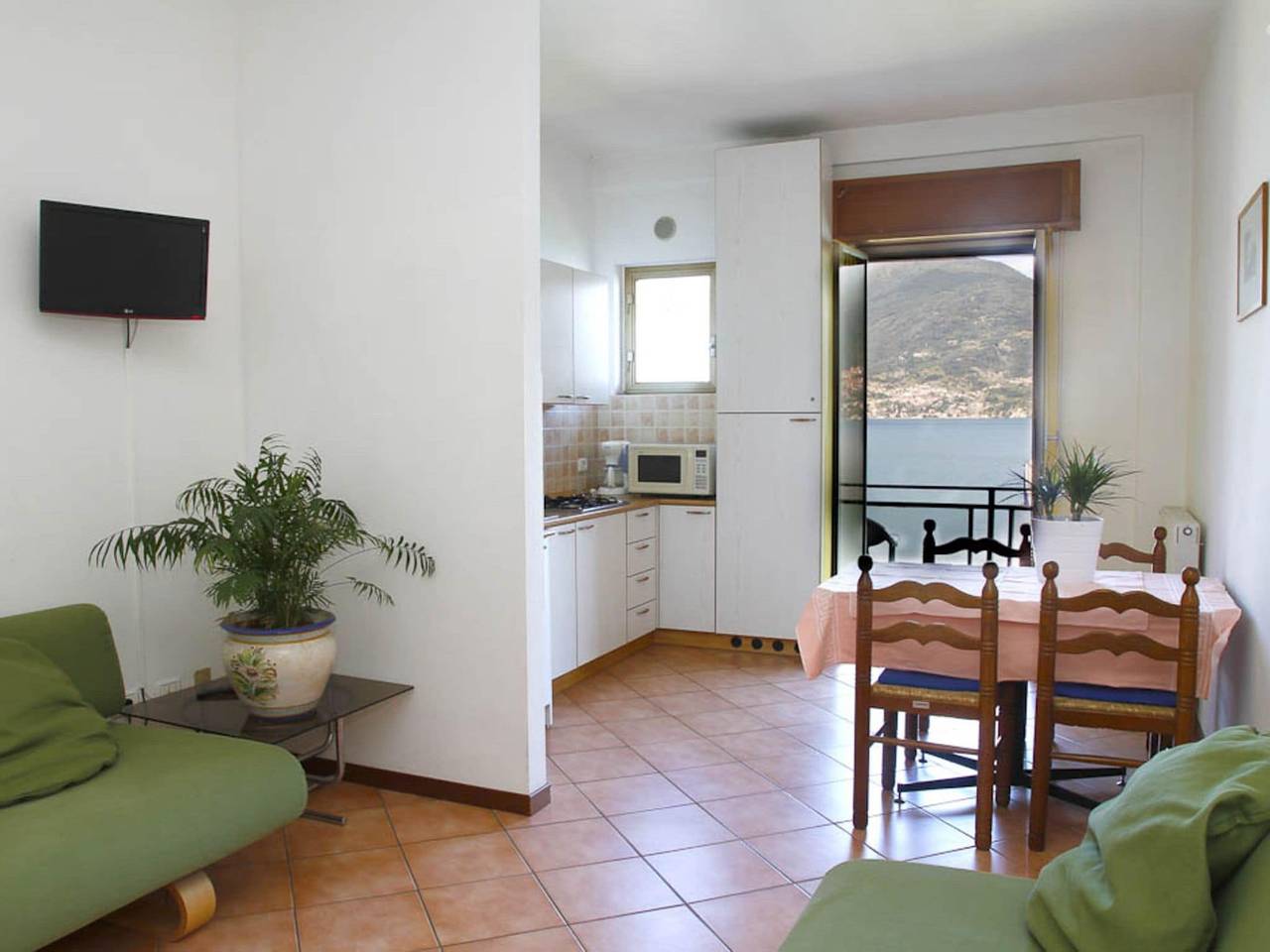 Entire apartment, Apartment in Menaggio near Lake Como in Comune di Menaggio, Lake Como