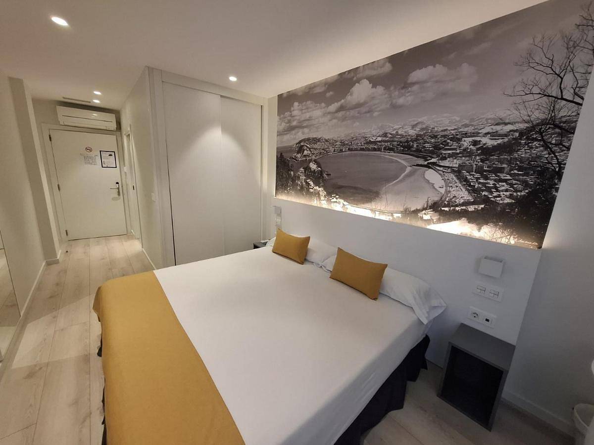 Standard Double Room in Astigarraga, Guipuscoa