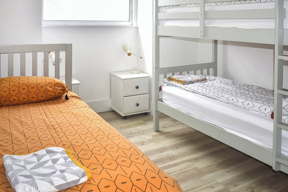 2 bedroom accommodation in Woolacombe in Woolacombe, Devon