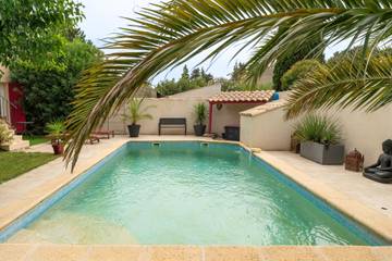 Maison De Vacances pour 8 Personnes dans Cavaillon, Parc naturel régional du Luberon, Photo 1