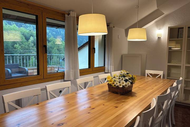 Location de vacances pour 12 personnes, avec terrasse en Andorre