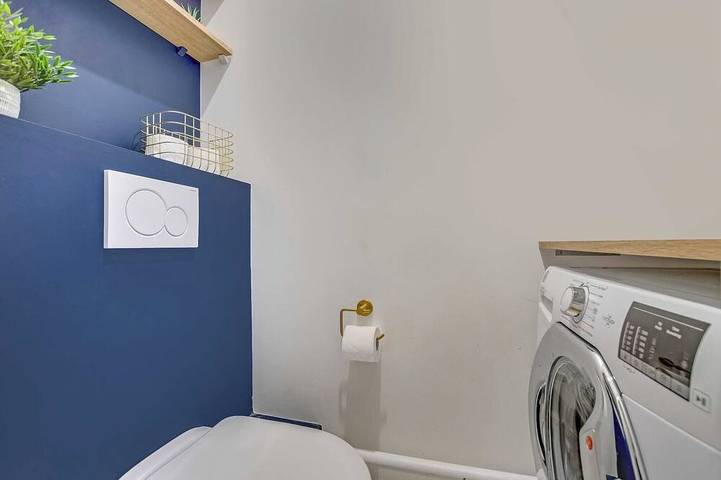 Apartamento entero, Dúplex de 3 habitaciones en las afueras de París. in Le Kremlin-Bicêtre, Valle del Marne