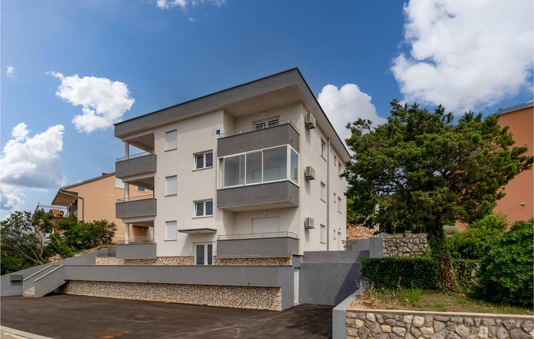 Ganze Ferienwohnung, Apartment am Meer mit Terrasse, WLAN und Parkplatz – in der Nähe von Klenovica in Klenovica, Primorje-Gorski Kotar