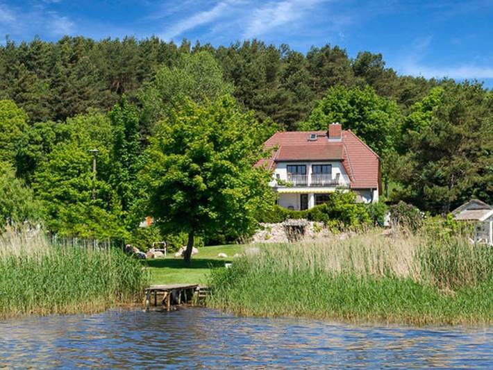 Ferienwohnung für 2 Personen, mit Terrasse und Garten am Selliner See