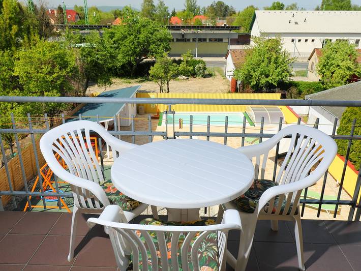 Ganze Wohnung, Amarillo 3 in Balatonkeresztur, Plattensee Südufer