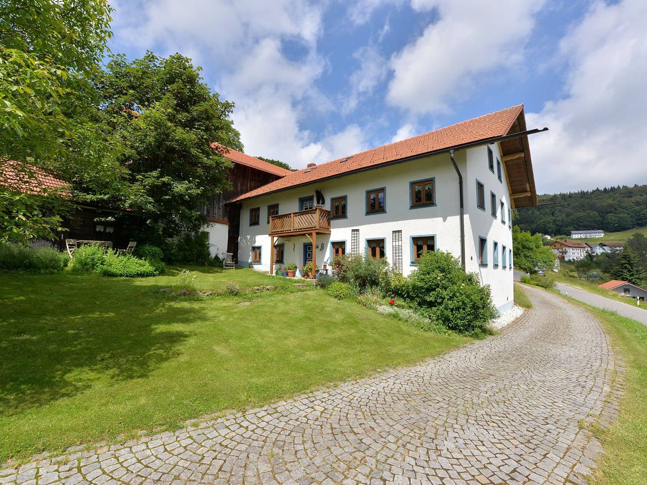 Ehemaliges Bauernhaus mit Liegewiese in Zenting, Ostbayern