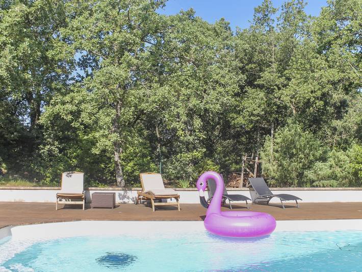 Location de vacances pour 8 personnes, avec terrasse et jardin à Eyragues - 4