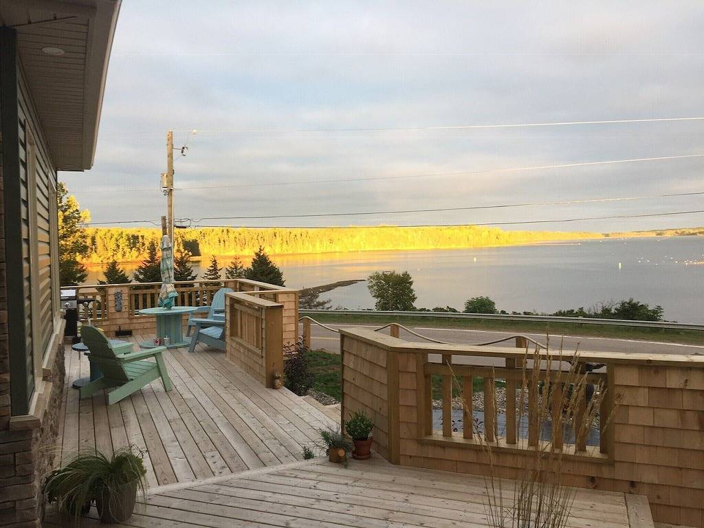 Ganze Wohnung, Brandneu, offene Konzept River Suite in Cardigan, Kings County (Kanada)