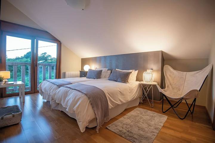 Location de vacances pour 18 personnes, avec jardin à Sanxenxo - 4