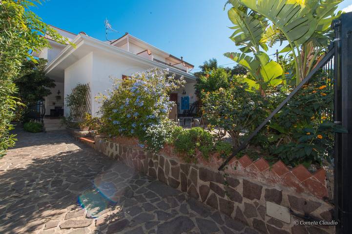 Villa pour 10 personnes, avec jardin, animaux acceptés - 1