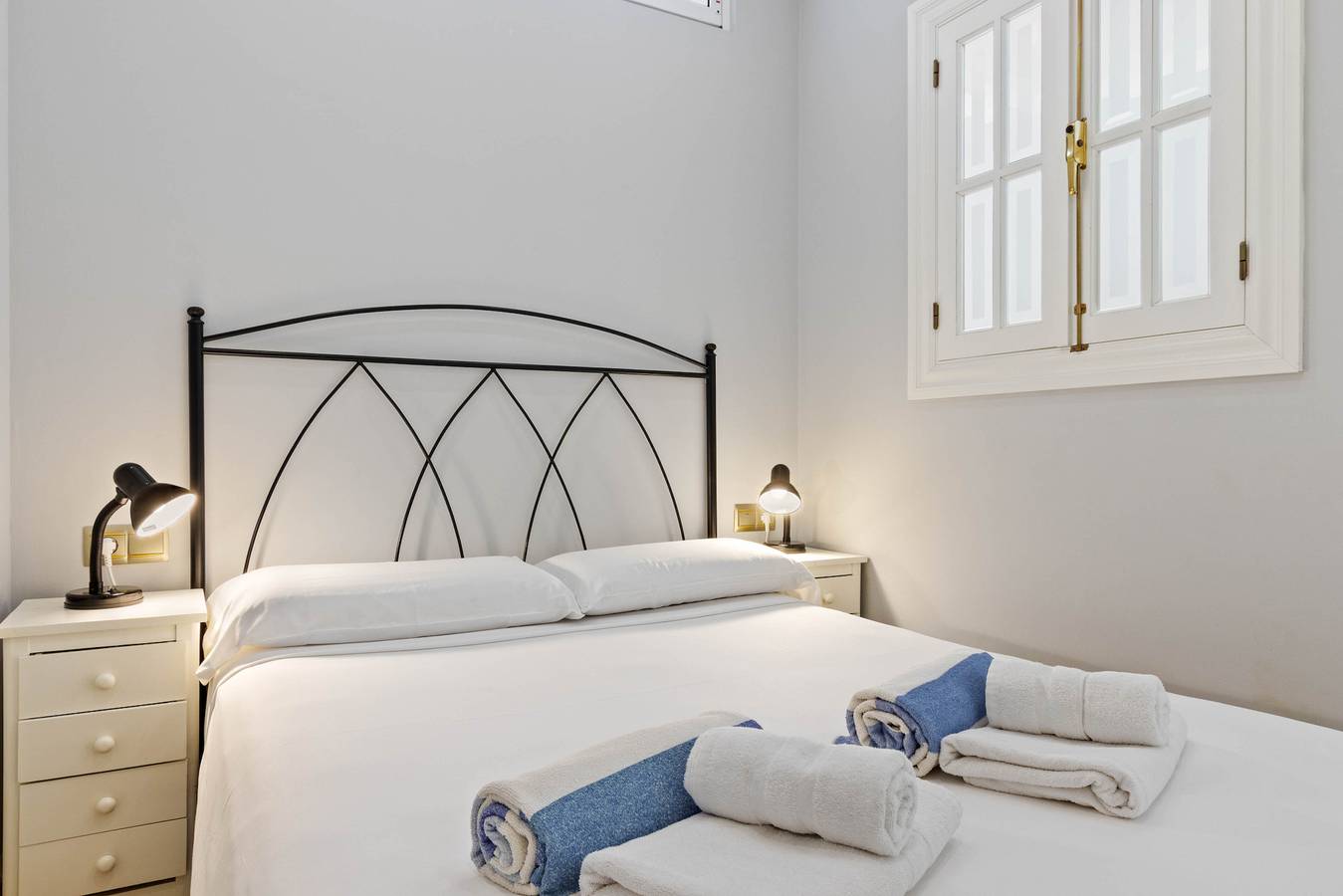 Hel studio-lejlighed, Casa Paraiso - Primera línea de playa in Playa El Bajondillo, Torremolinos
