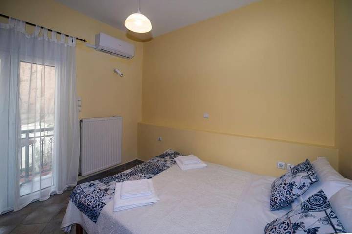 Gîte pour 4 personnes, avec terrasse, animaux acceptés dans Pythagoreio - 2