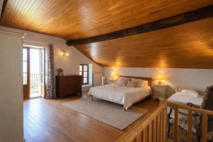 Location de vacances pour 6 personnes, avec jardin ainsi que balcon et sauna à Monte - 4