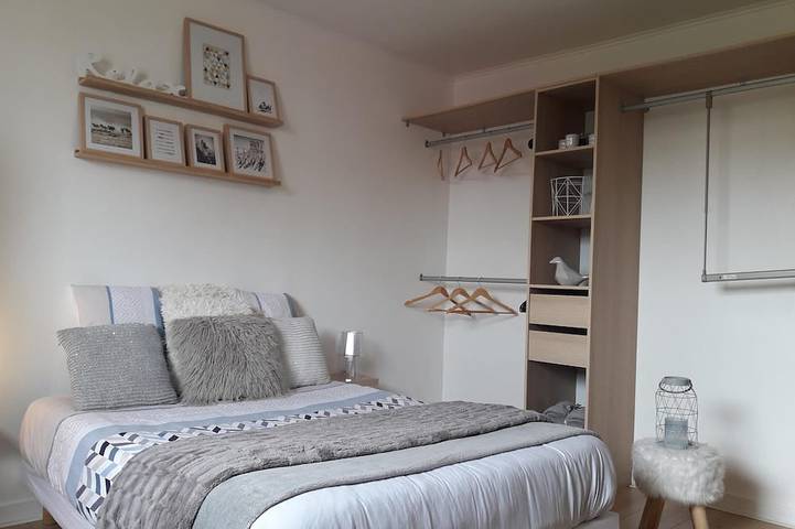 Gîte pour 5 personnes, avec terrasse et jardin, animaux acceptés