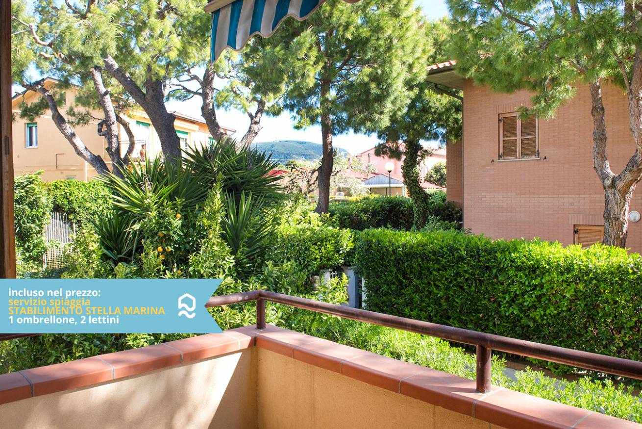 Entire apartment, N008 - Numana, comfortable three-room apartment with terrace in Numana, Riviera del Conero
