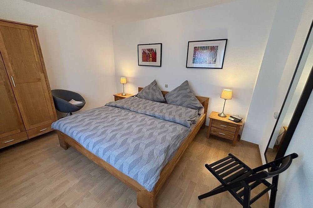 Ganze Wohnung, Ferienwohnungen \"Urlaub im Naturgarten\" - Appartement/Fewo, Dusche oder Bad, Wc, in Bergneustadt, Oberbergischer Kreis