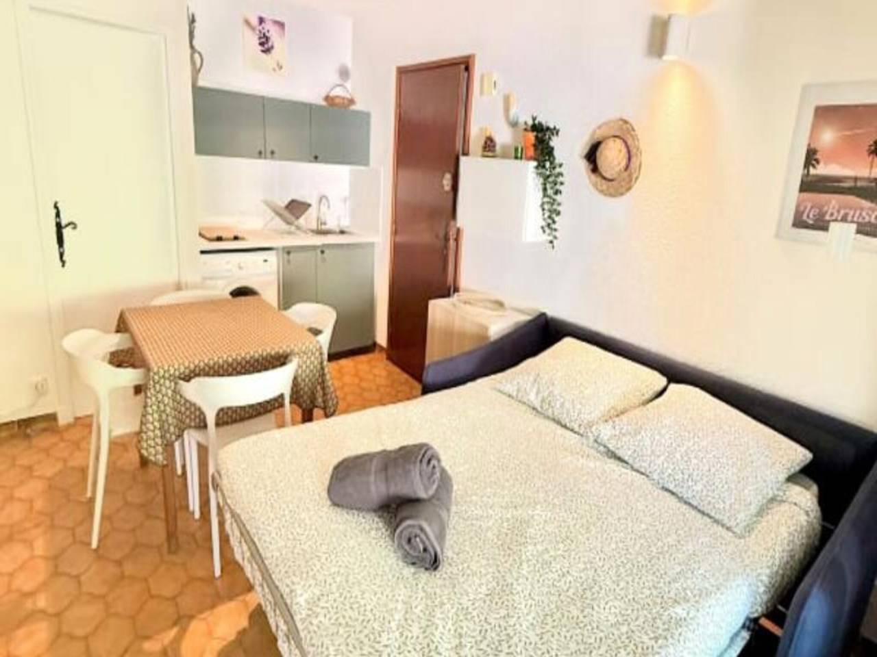 Apartamento entero, Apartamento en Le Brusc cerca del puerto in Le Brusc, Six-Fours-les-Plages