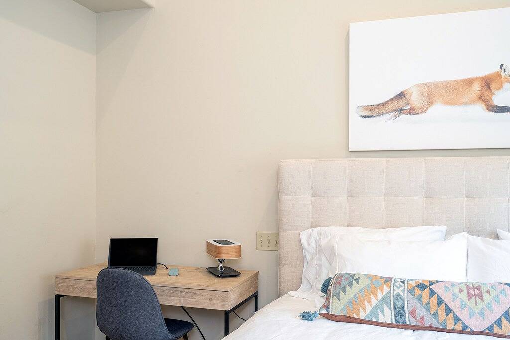 Ganze Wohnung, Ski In/Out/Lifts 1&10 steps awaytrue 2Br/2Ba+Loft+Attached Heated Garage+Balcony in Mountain Village, Telluride Ski Resort