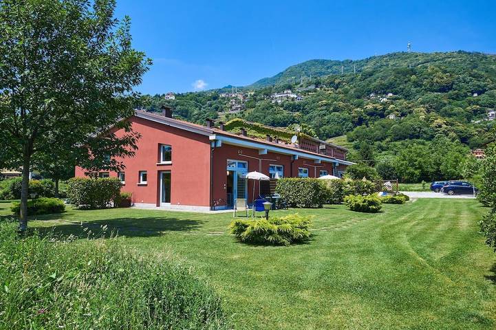 Ferienhaus für 4 Personen, mit Terrasse und Garten