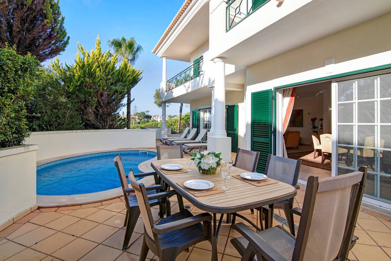 Apartamento inteiro, Apartamento 'Valerie' com piscina privada, Wi-Fi e ar condicionado in Vale do Lobo, Almancil