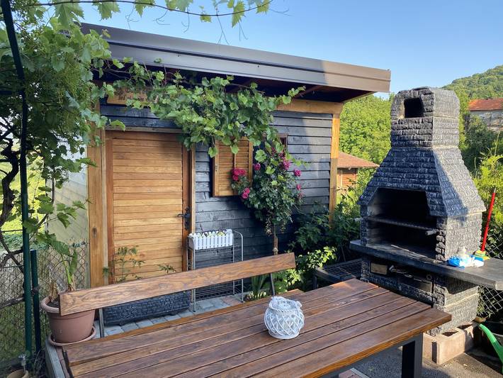 Ferienhaus für 4 Personen, mit Balkon/Terrasse und Pool sowie Sauna
