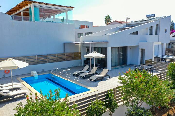 Holiday rental for 6 people, with ocean view and garden in Rethymnon