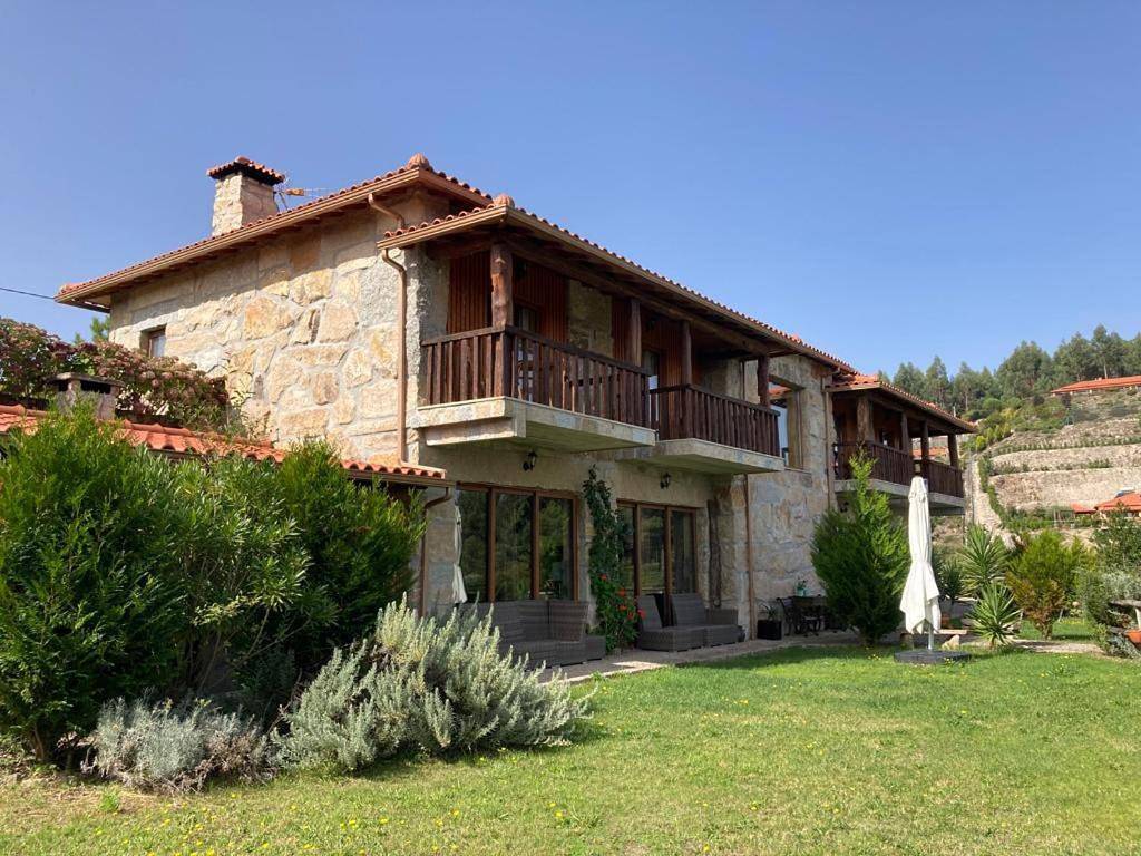 Retiro de Basto in Ribas, Distrito de Braga
