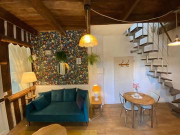 Gîte pour 2 personnes, avec terrasse dans Lessy