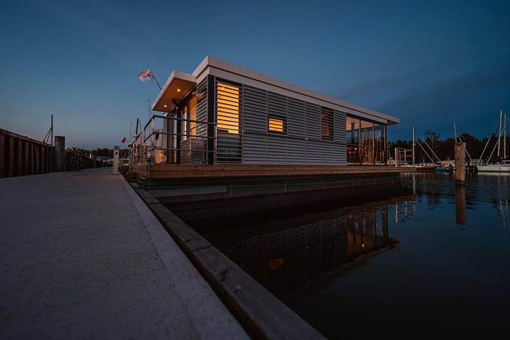 Ferienhaus für 4 Personen, mit Seeblick und Terrasse sowie Ausblick am Greifswalder Bodden - 4