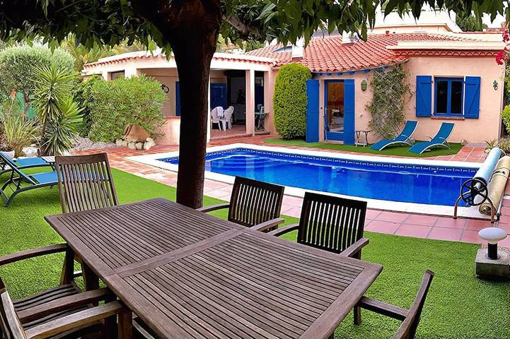 Villa pour 6 personnes, avec terrasse et jardin sur la Côte Vermeille