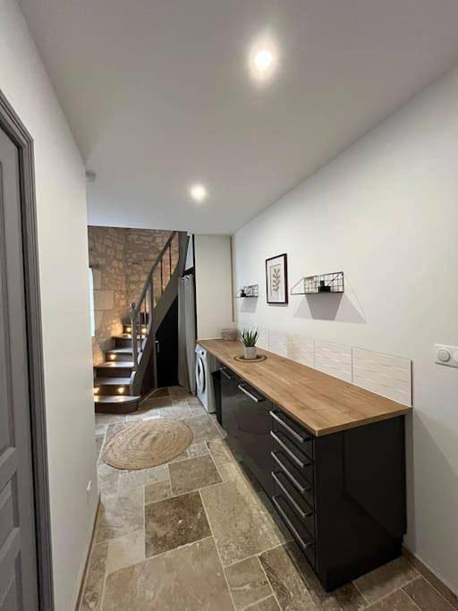 Gîte pour 5 personnes, avec terrasse à Sepmes