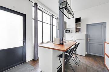 Apartment for 10 People in Paris, Ile de France, Photo 3