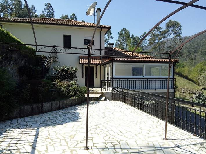 Casa de huéspedes para 6 personas, con terraza y jardín en Arcos de Valdevez - 3