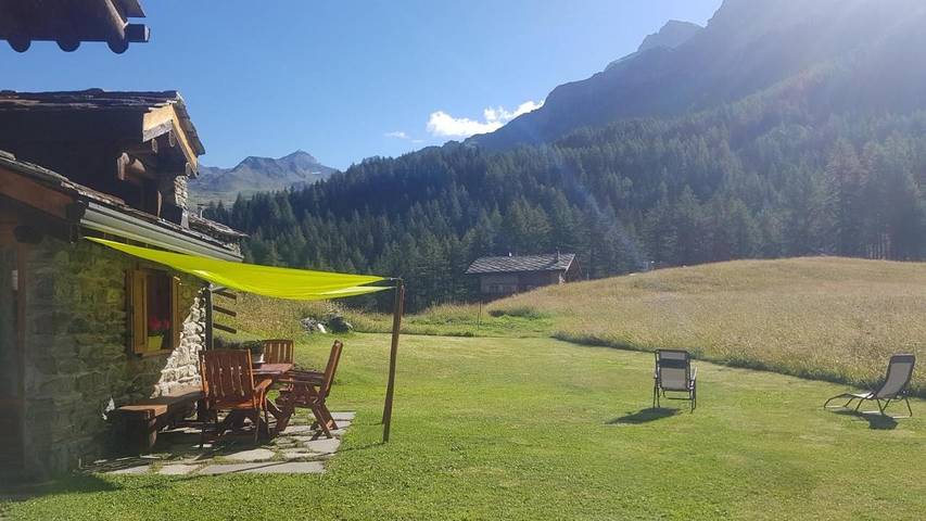 Gîte pour 4 personnes, avec terrasse et vue, animaux acceptés à Région de Valtournenche - 4