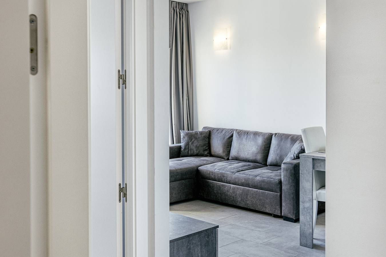 Appartement 'Giuliano Superior 3' met balkon, Wifi en airconditioning in Castelló d'Empúries, Upper Empordà