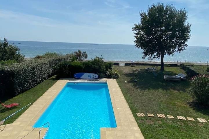 Location de vacances pour 20 personnes dans Plage du Roaliguen