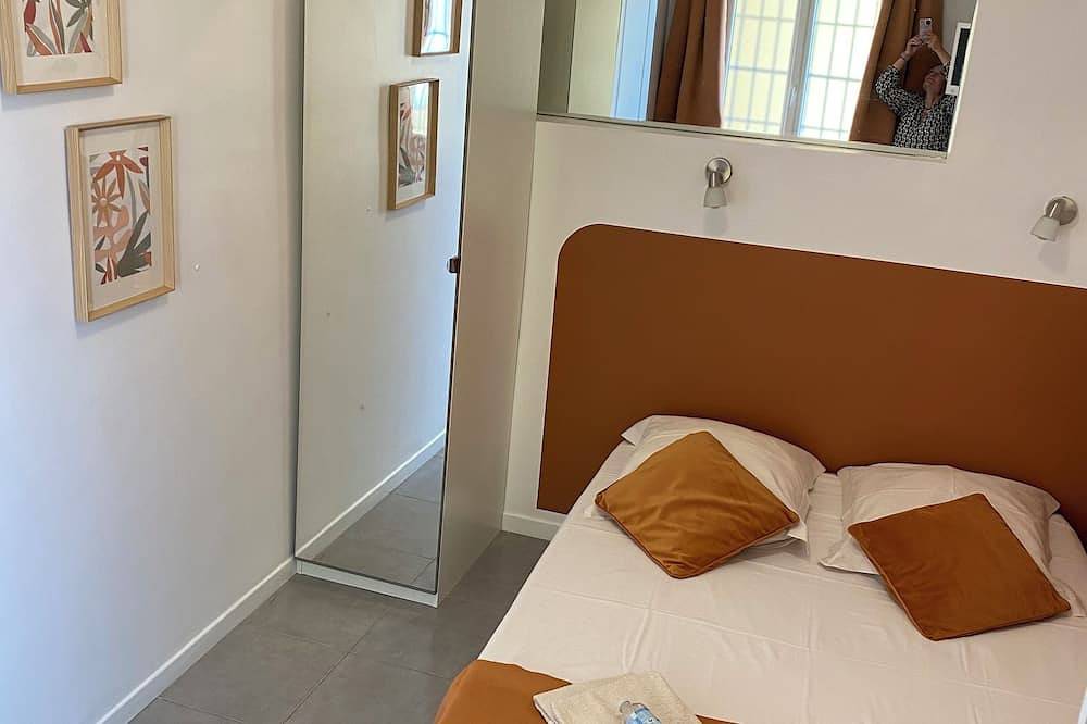 Hel lejlighed, Ferielejlighed for 7 personer med balkon in Juan-les-Pins, Antibes