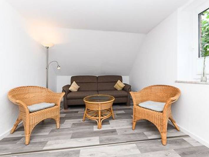 Ferienwohnung für 7 Personen, mit Garten und Terrasse, kinderfreundlich in Neu Augustengroden - 2