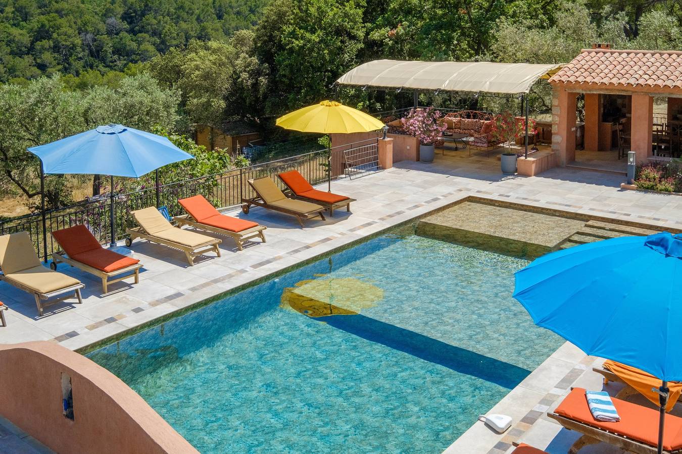 Villa 'Propriété Fontaine Margo': Retiro tranquilo con vistas a la montaña in Seillans, Region de Draguignan
