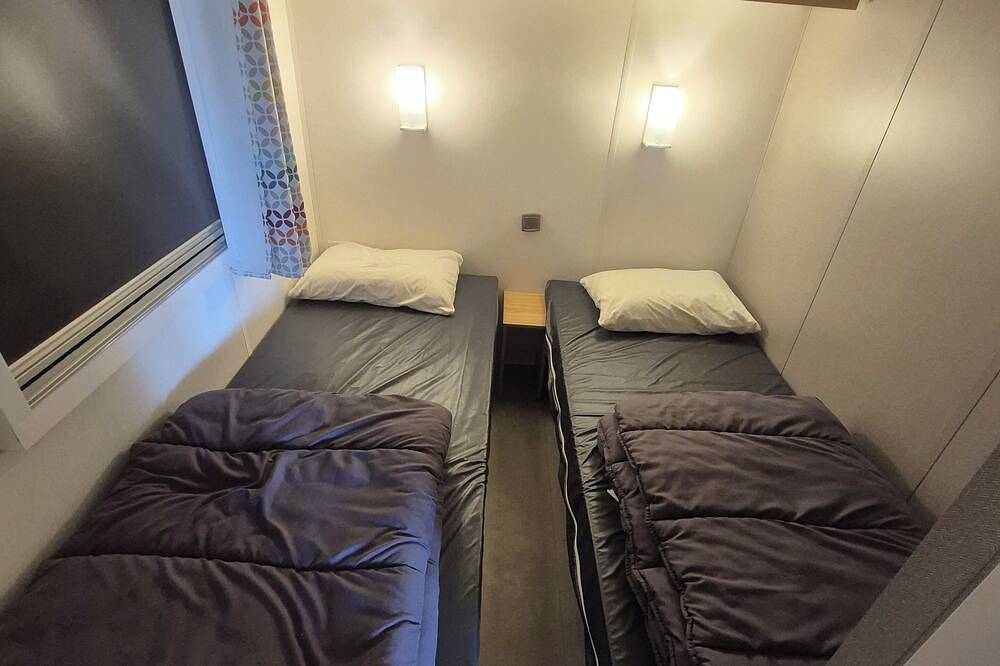 Mobilhome 3 chambres Camping 5* climatisé, vue sur le lagon ! in Vendres, Côte méditerranéenne (France)