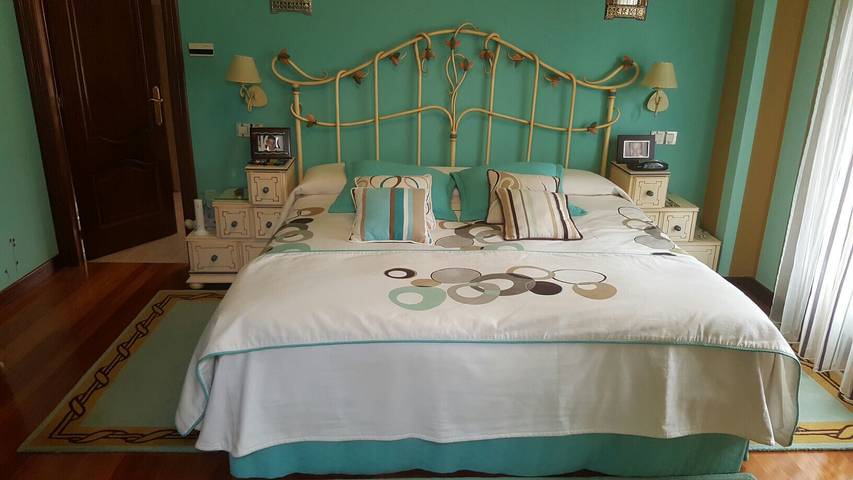 Apartamento para 2 personas, con jacuzzi y jardín en Costa de Cantabria