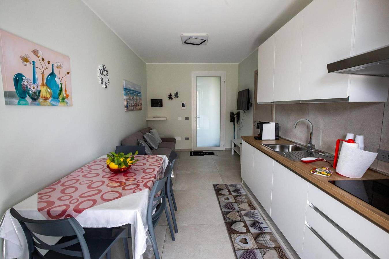 Appartement entier, Appartement 'Marinella' avec Balcon, Wi-Fi et Climatisation in Capo Passero, Portopalo di Capo Passero