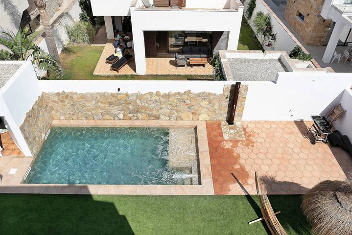 'Villa Tahona' cerca de la playa con piscina y Wi-Fi in Zahara de los Atunes, Tarifa