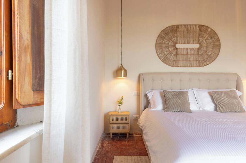 Ganze Wohnung, Casa del Pozzo, a smart home in Lajatico with air conditioning and garden in Lajatico, Pisa Provinz