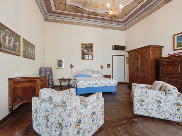 Castillo en Romano d'Ezzelino con jardín in Romano d'Ezzelino, Provincia de Vicenza