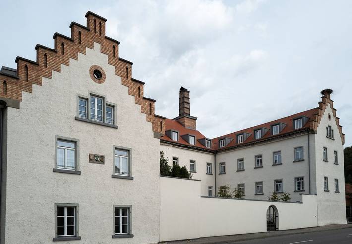 Ganze Wohnung, Ludwig von Freyberg Suite – 104 m² im historischen Schloss in Espasingen, Stockach