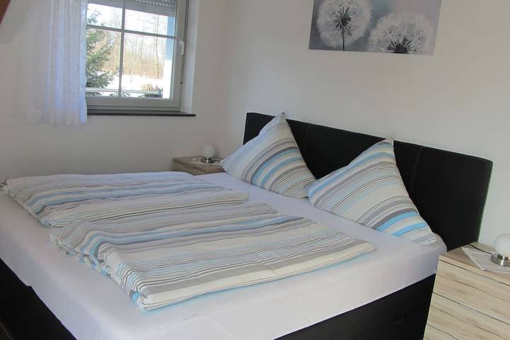 Ferienwohnung für 3 Personen, mit Balkon und Garten sowie Sauna in Föritztal - 2
