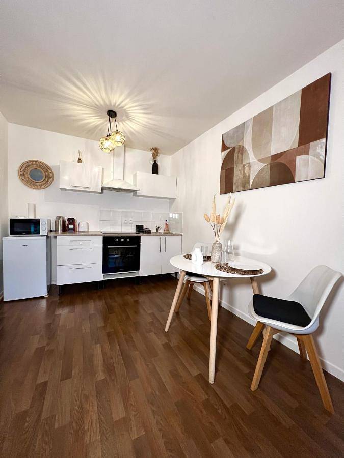 Gîte pour 2 personnes, avec terrasse et vue à Argenteuil - 3